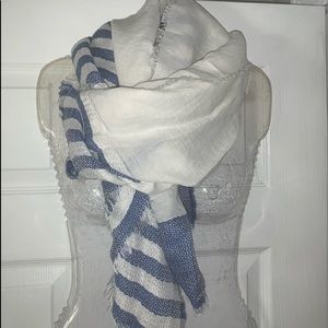 NWT Italca of Italy Fashion Scarf
